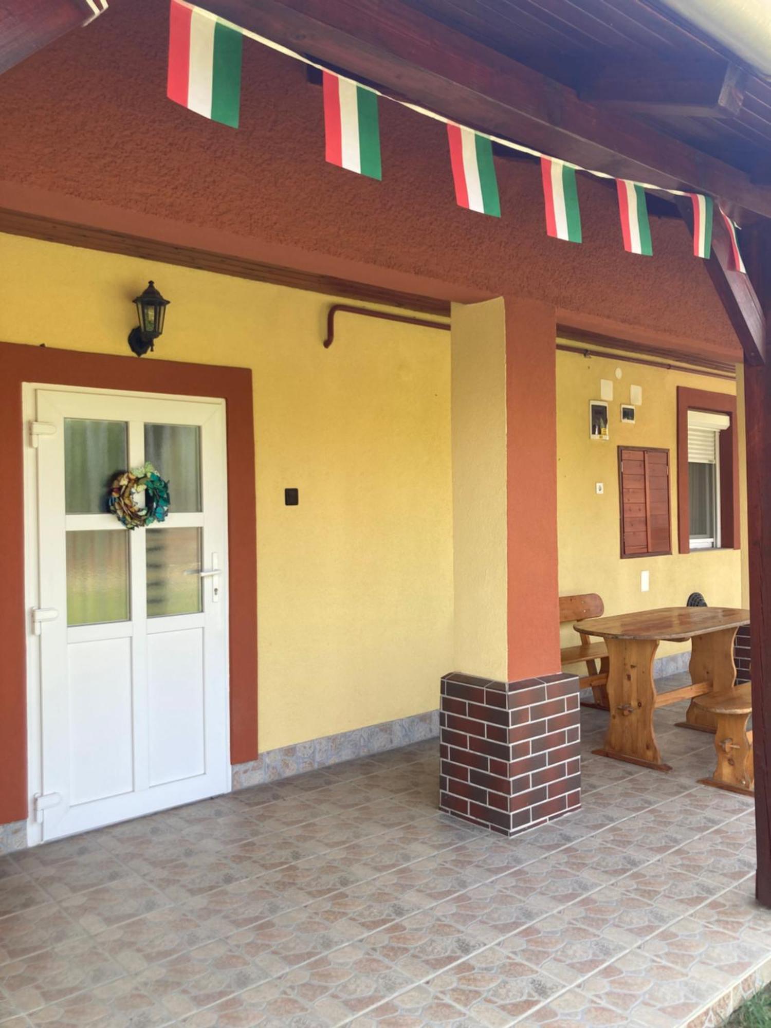 Apartmán Tiszavirag Vendeghaz Tiszacsege Exteriér fotografie